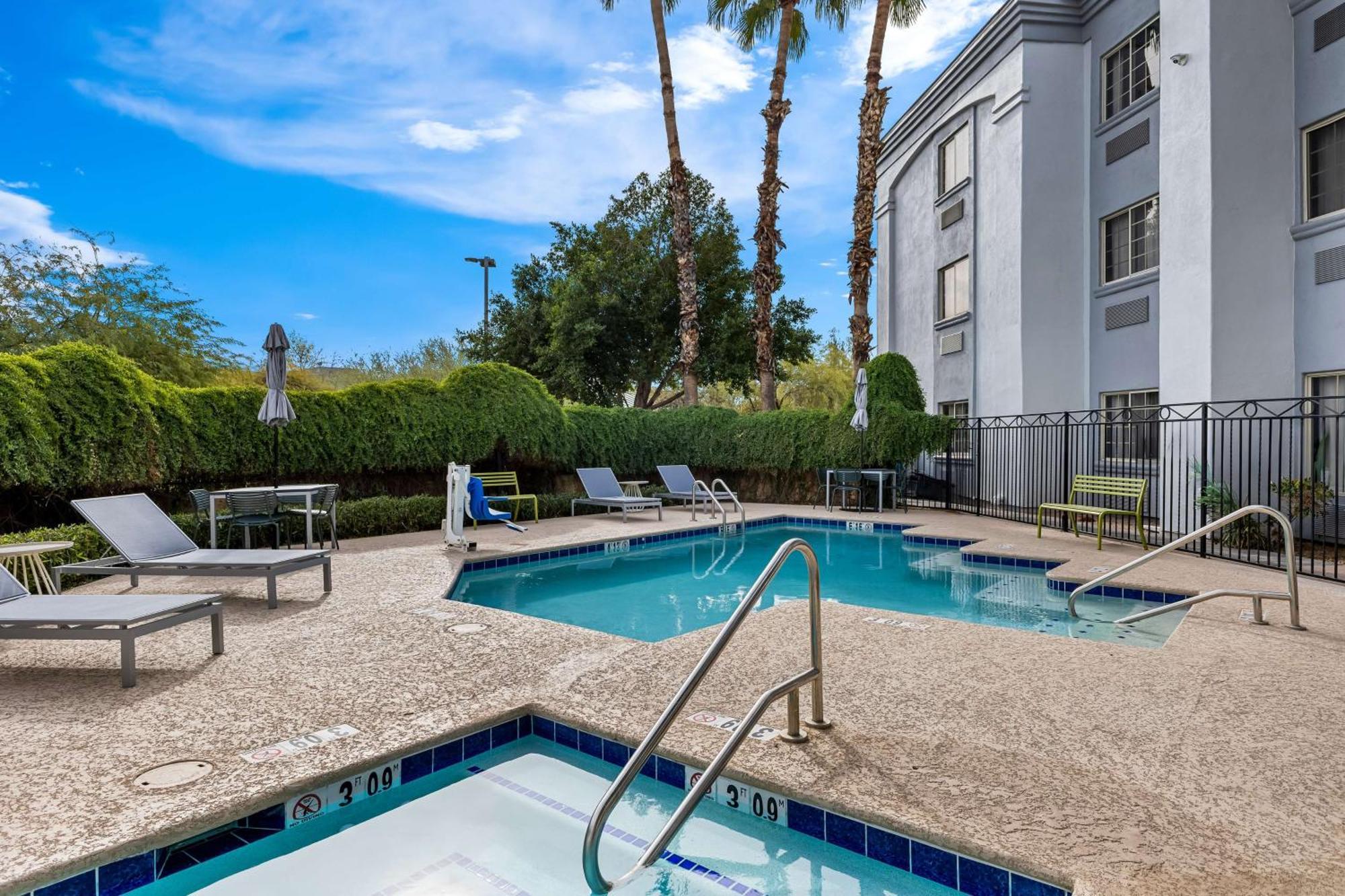Spark By Hilton Glendale Peoria Phoenix North Exterior photo